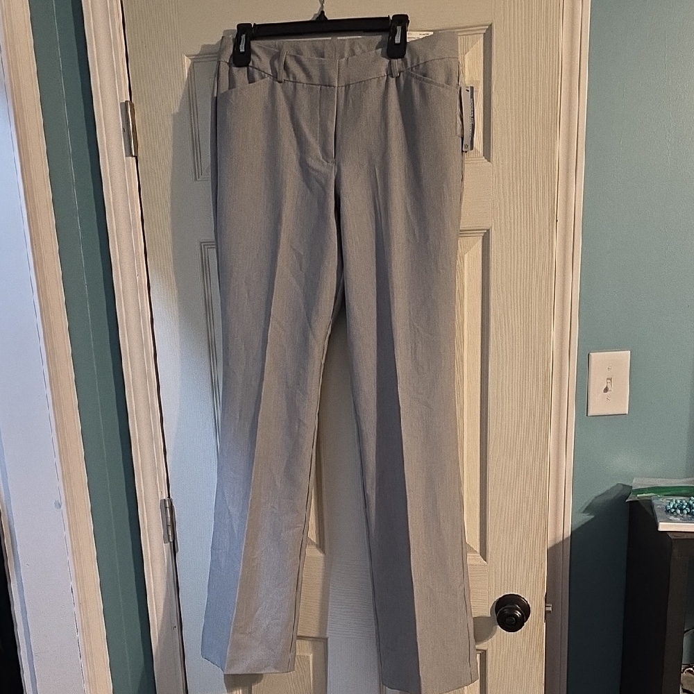 Size 10 Tall Worthington Gray Tailored Trousers